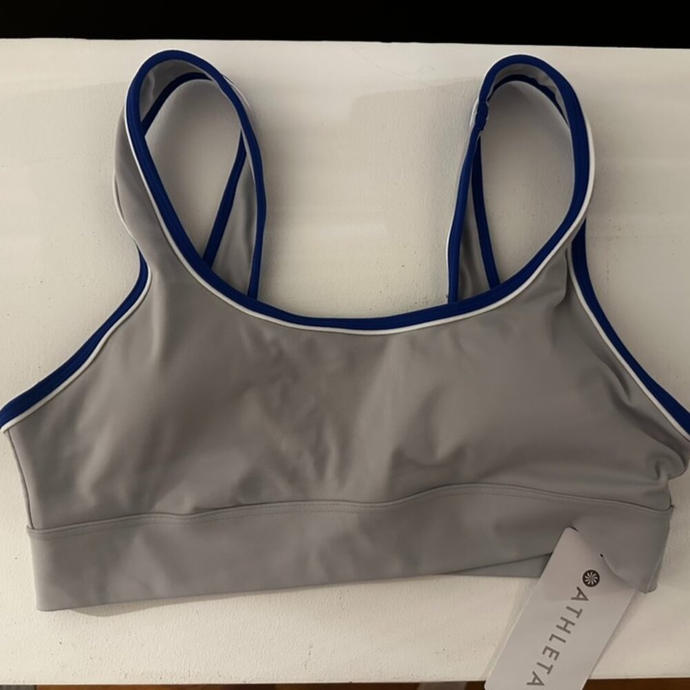 NWT- Athleta Longline Sports Bra A-C Medium